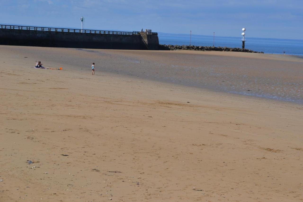Gite "Au P'Tit Tourois" De Plain-Pied Tout Confort Avec Veranda Proche D'Omaha Beach Et De Bayeux Accueillant Les Animaux Екстер'єр фото